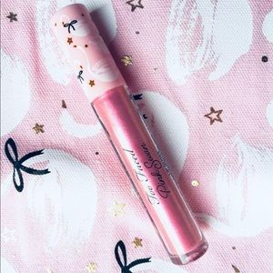 Too Faced Pink Swan Lipgloss